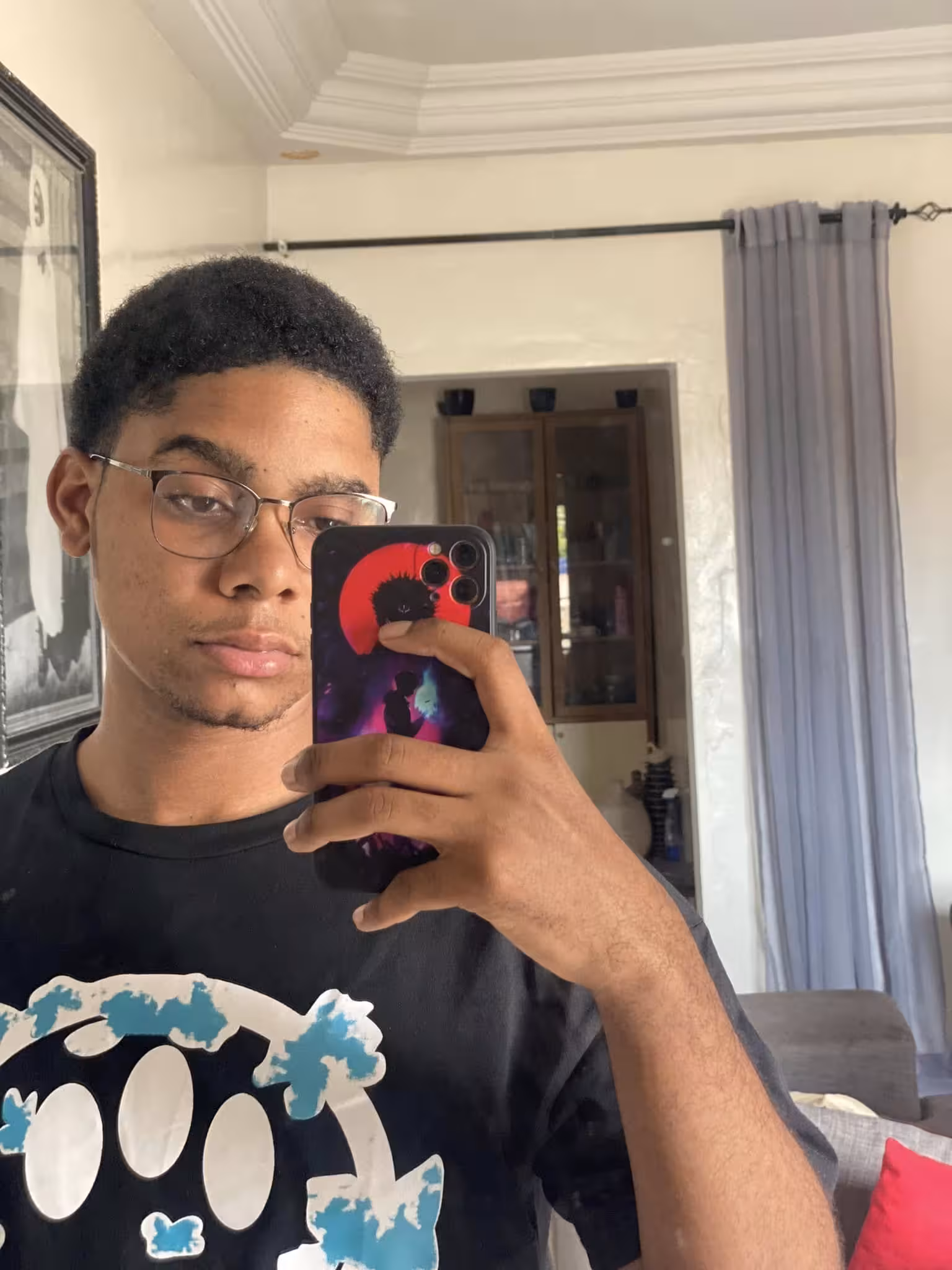 liamhugo7137